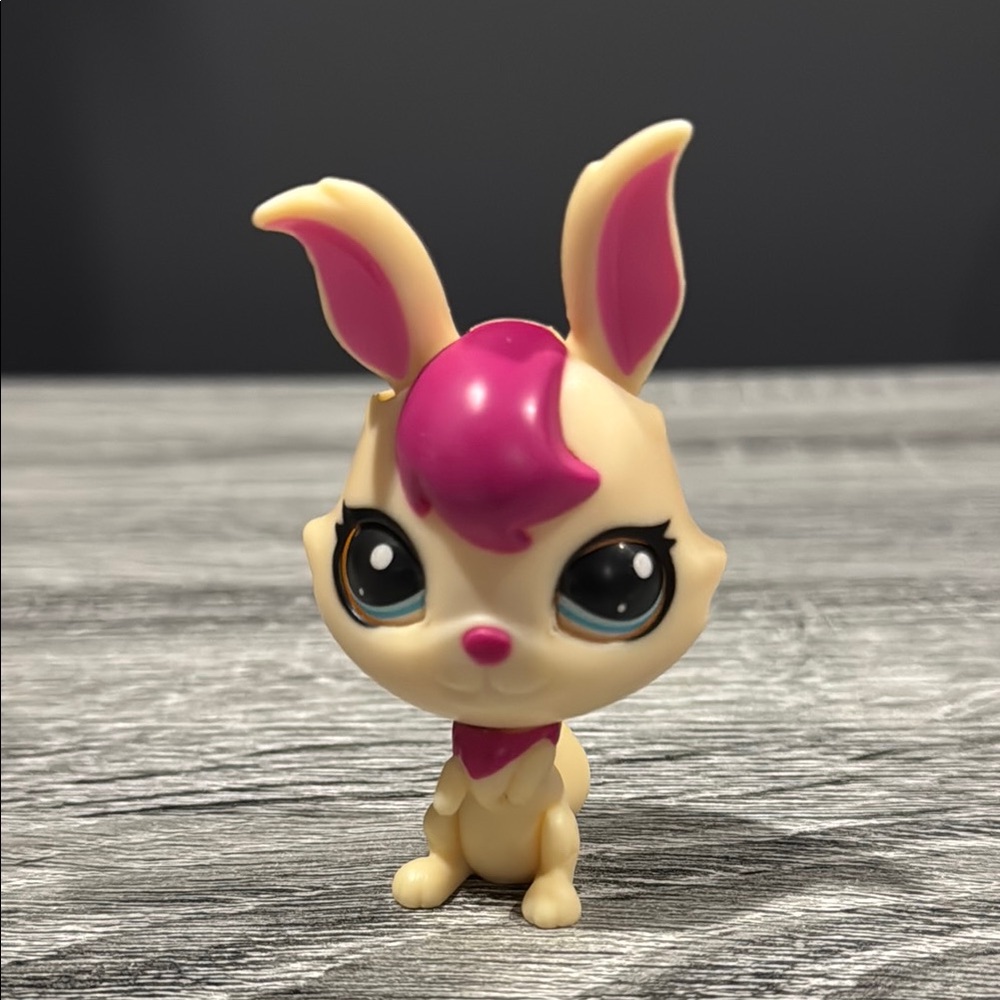 Littlest Pet Shop | #3500: Magic Motion Mom Bunny (2013) - Toy Figure